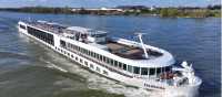 MS Lisabelle cruises the Danube