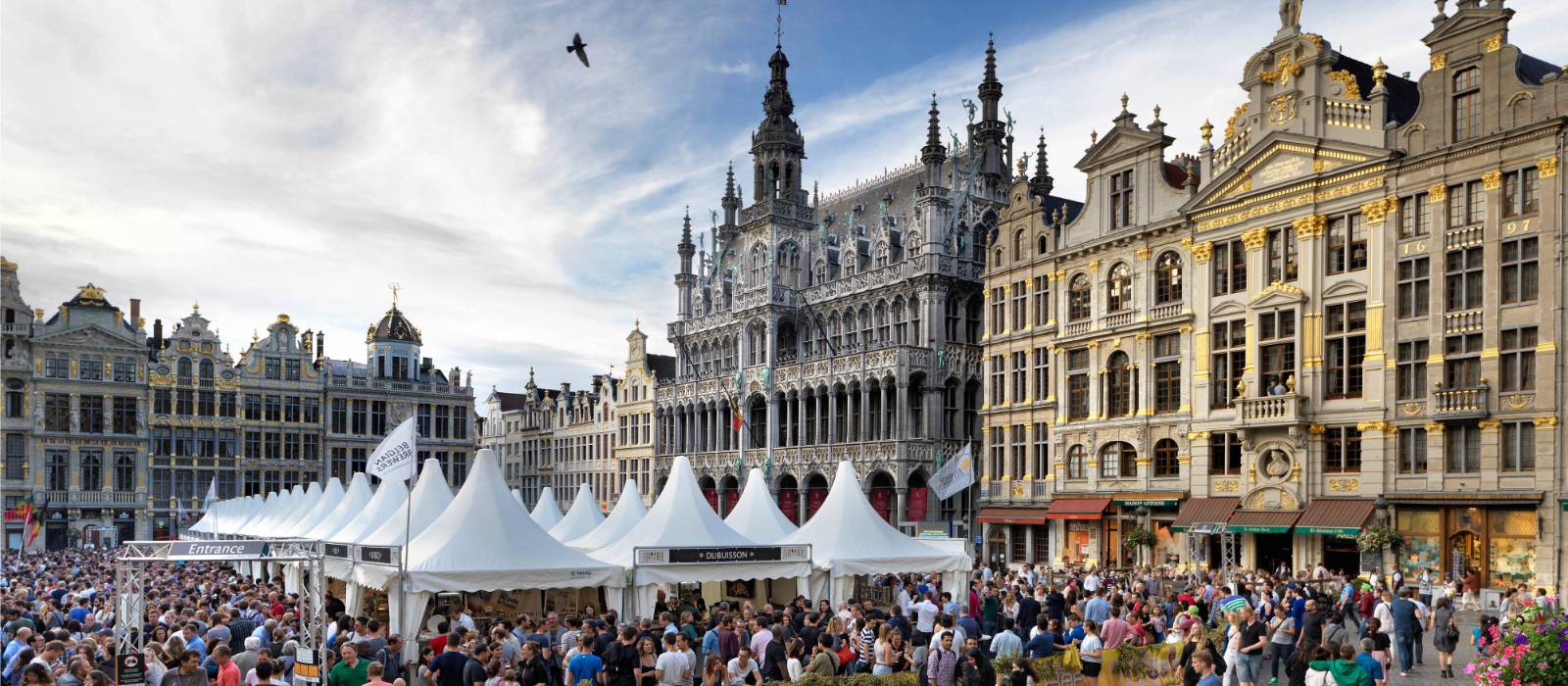 Brussels main square during a beer festival | Milo Profi
