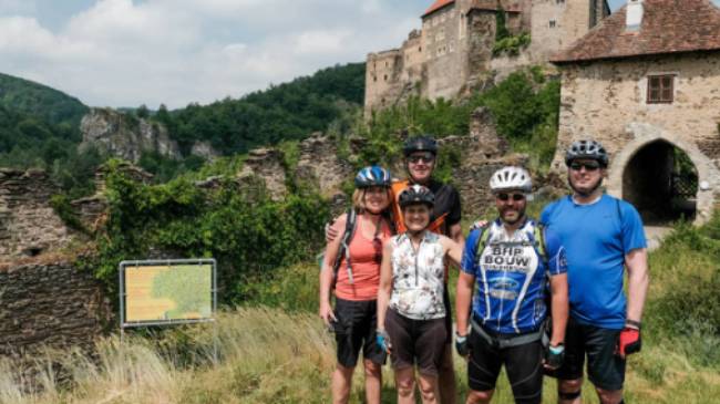 Riding bikes is a great way to reach castles in Czechia. | Vlastimil Kotyk