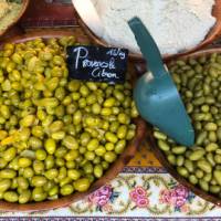 Fabulous olives in a market in France | Jaclyn Lofts