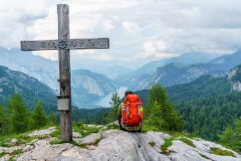 Enjoying the view in the Berchtesgaden UNESCO biosphere region&#160;-&#160;<i>Photo:&#160;Anita Brechbühl</i>