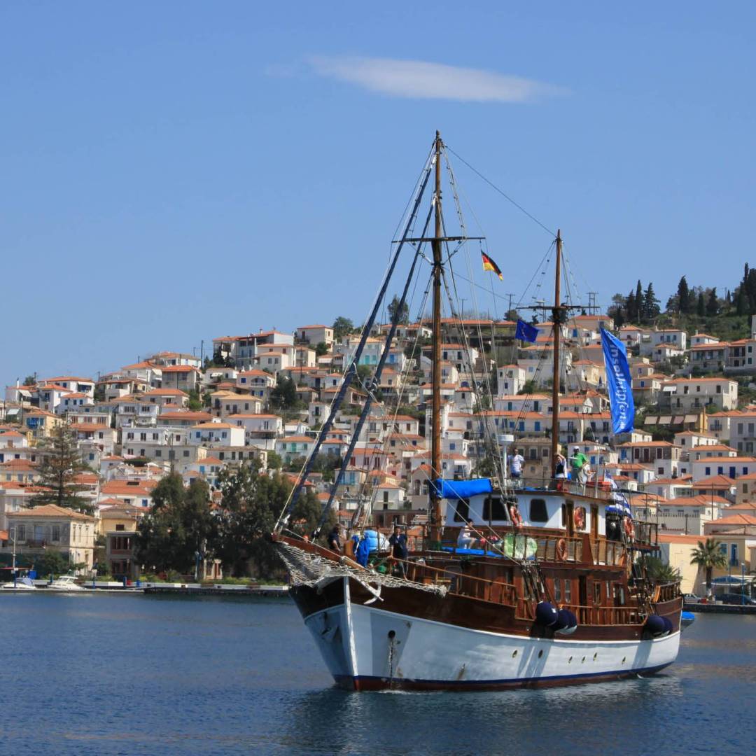 Island hopping in the Greek Peloponnese Islands