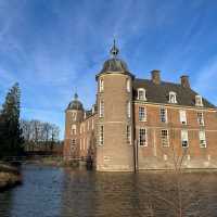 Slangenburg Castle on the path to Braamt