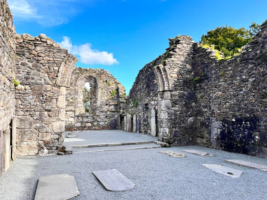 Ruins in the Monastic Village in Glendalough |  <i>Mélodie Théberge</i>