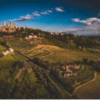 San Gimignano and the surrounding Tuscan landscape | Tim Charody