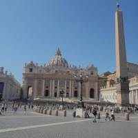 The magnificent St Peter's Basilica in Rome | Kerren Knighton