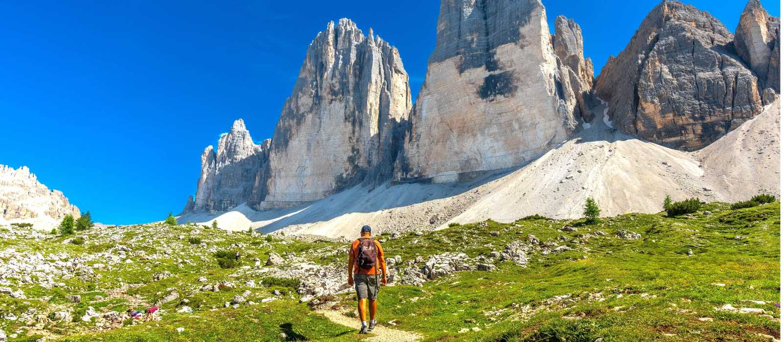 Hiking in the stunning Dolomites