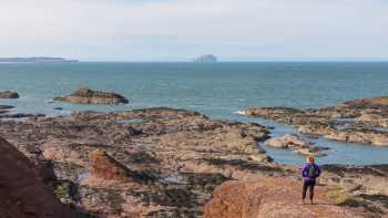 Walking the Dunbar Cliff Top Trail on the John Muir Way. | Kenny Lam