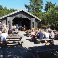 Lunch spot on Fjärdlång Island | Kathy Kostos