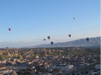 Early morning balloon ride above Cappadocia&#160;-&#160;<i>Photo:&#160;Ross Baker</i>