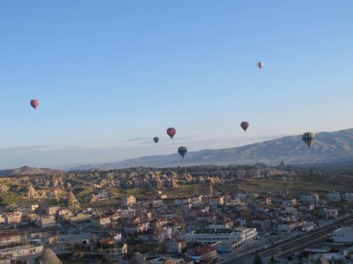 Early morning balloon ride above Cappadocia&#160;-&#160;<i>Photo:&#160;Ross Baker</i>