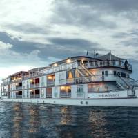 The luxurious Jahan sailing the Mekong River