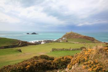 Cape Cornwall on the Cornish Coastal Path&#160;-&#160;<i>Photo:&#160;John Millen</i>