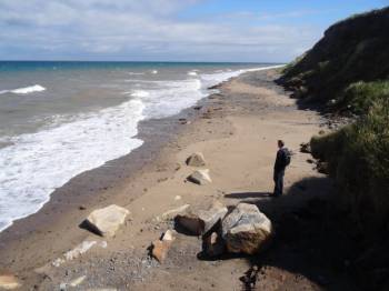 Walking towards Ramsey&#160;-&#160;<i>Photo:&#160;John Millen</i>