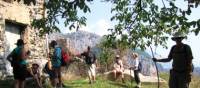 Rest stop under a walnut tree on the way to Pogerelo