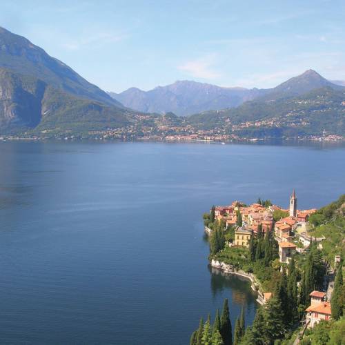 family cycling lake como