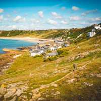 Hiking along the coast in Cornwall | Tim Charody