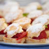Cream Scones with Strawberries | David Clapp