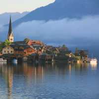 Hallstatt on the Hallstattersee lake, Austria