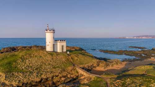 Take in stunning Elie Ness Lighthouse, Scotland