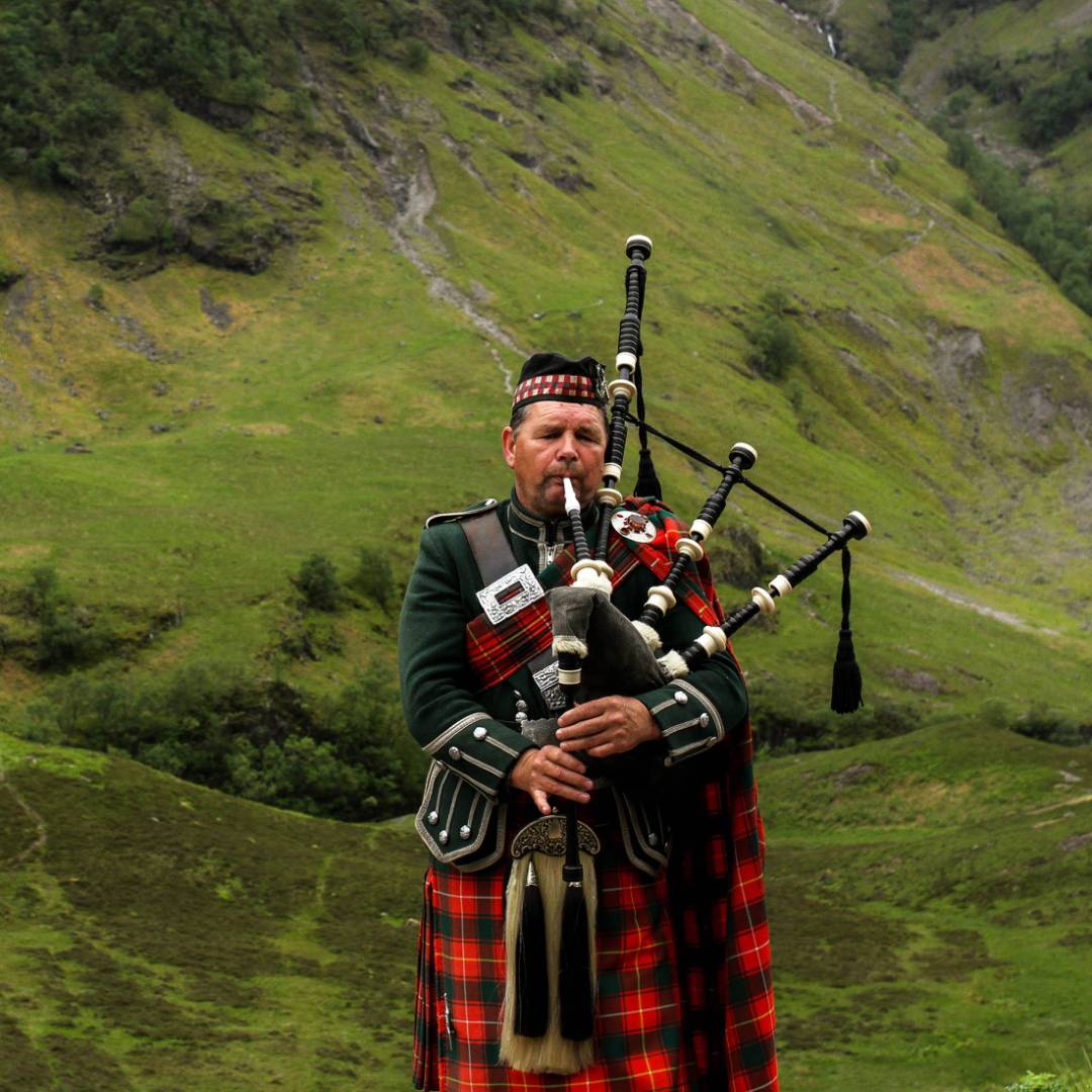 Bagpiper on the West Highland Way - Glencoe, Scotland | Anna A Tarasenko