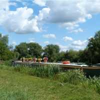 Canal Boats at Oxford | Meatle