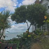 Views over the Atlantic Ocean from our B&B in Clovelly | Els van Veelen