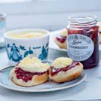 A traditional Cornish afternoon tea with jam and cream | David Griffen