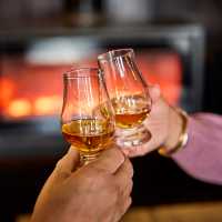 Enjoying a dram | Visit Scotland