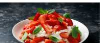 Eton Mess - A classic British dessert | Shutterstock