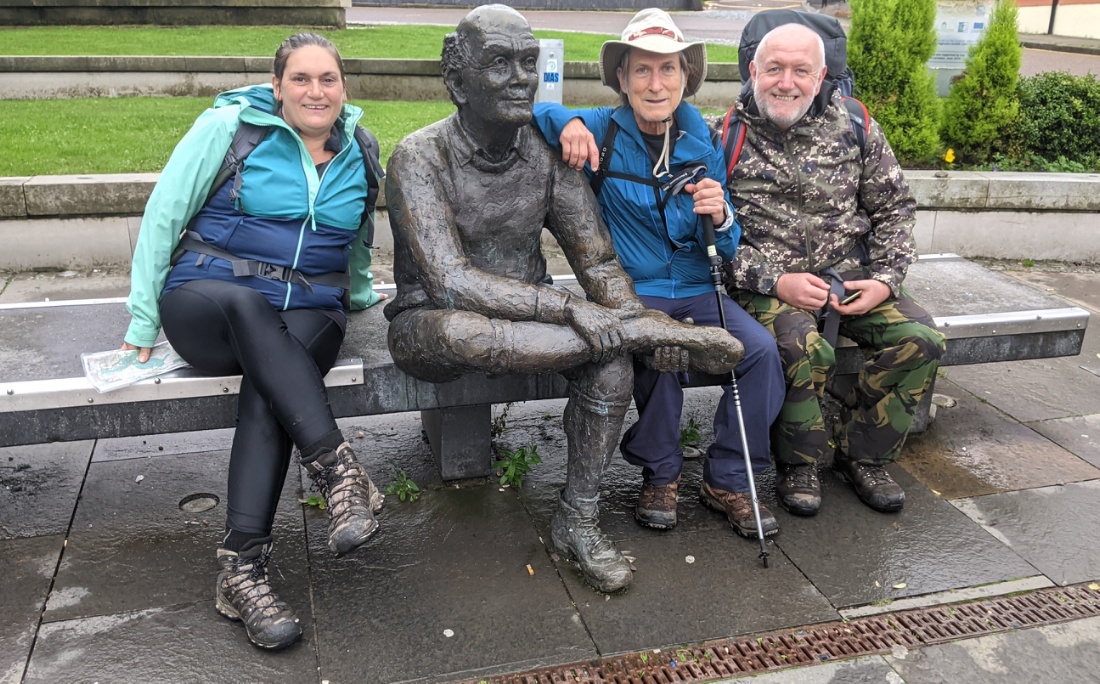 Finisher photo at the conclusion of the West Highland Way walk in Fort William |  <i>Tom Riddle</i>