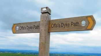 Offa's Dyke waymarked route sign | John Millen