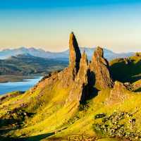 Old Man of Storr on the Isle of Skye | Pajor Pawel