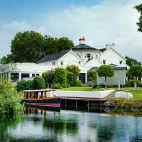 Private Island Estate, River Thames | Visit Britain