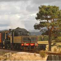 Speyside Steam Railway, Aviemore | Richard Hoare - Wikimedia Commons