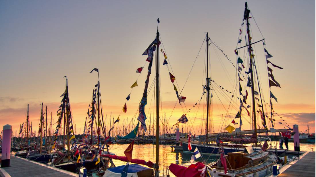 Sunset at Yarmouth harbour, Isle of Wight |  <i>visitisleofwight.co.uk</i>