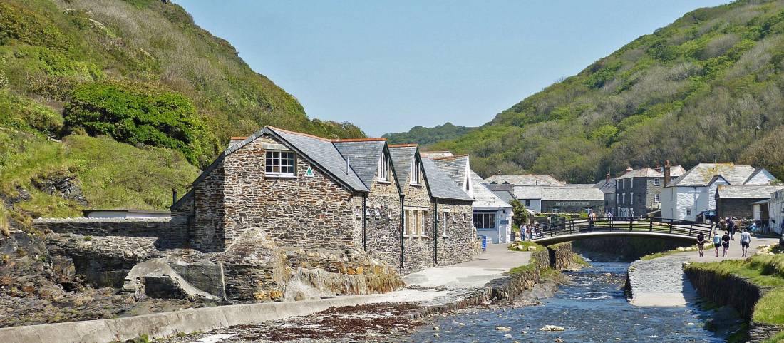 Friendly Boscastle on the South West Coast Path |  <i>falco</i>