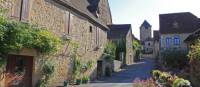 Street view in the village of Carennac | Nathalie Thomson