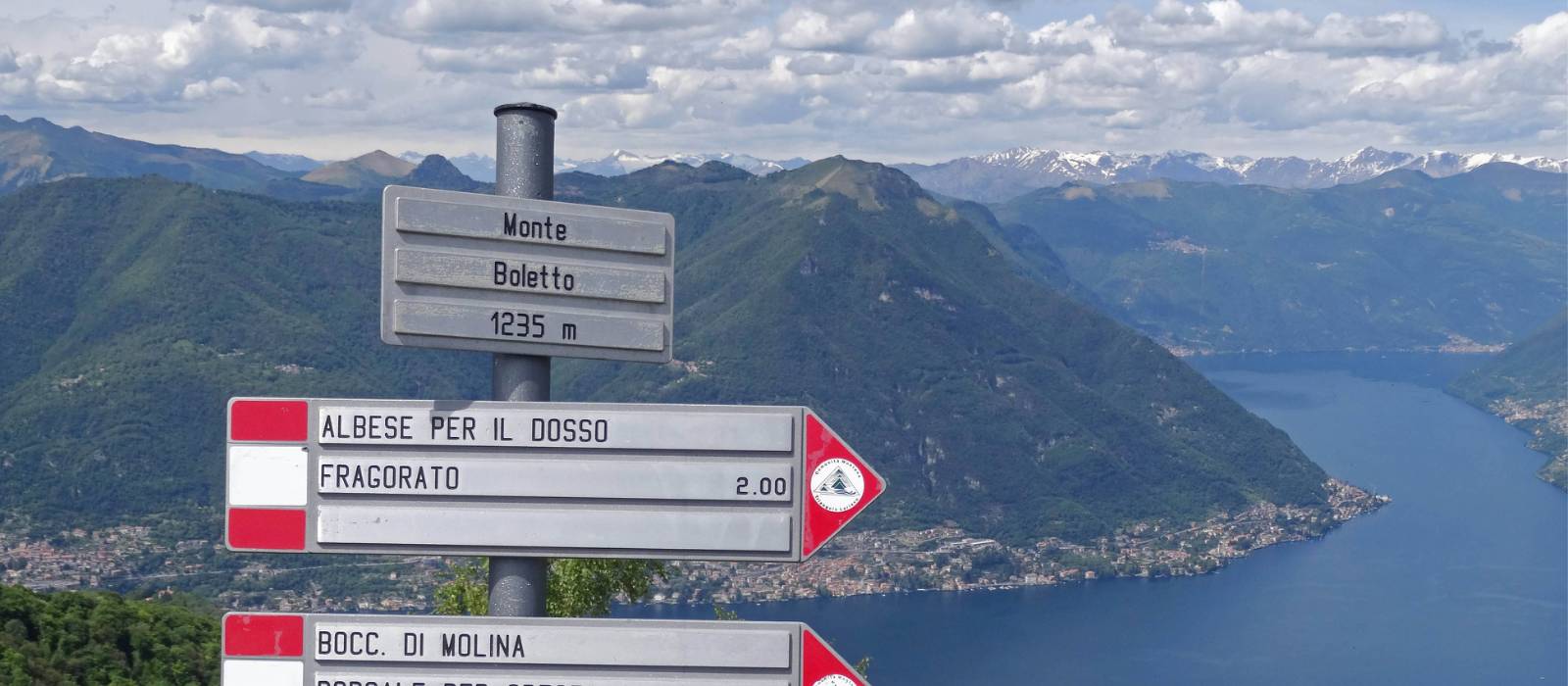 Way markers above Lake Como, Italy | John Millen