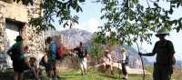 Rest stop under a walnut tree on the way to Pogerelo