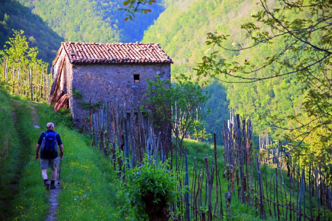 Walking out of Fornovolasco, Apuane Alps