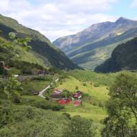 Flam Valley, overlooking Berekvam | John Millen